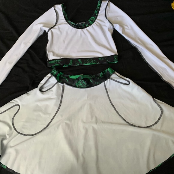 *SOLD* Blackmilk Cthulhu Top - Picture 5 of 5